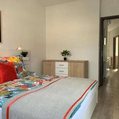 Apartment Diamond